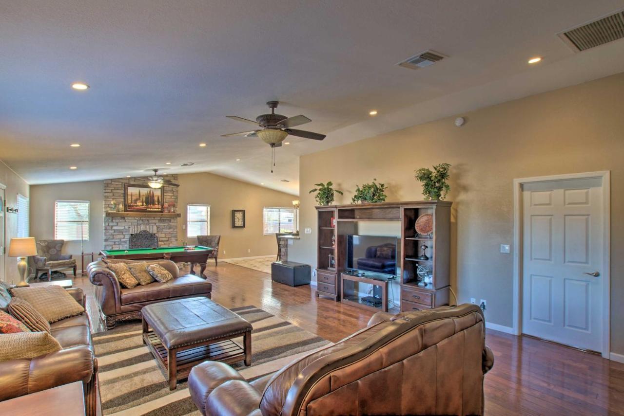 Pet-Friendly Glendale Home With Pool And Putting Green Phoenix Luaran gambar