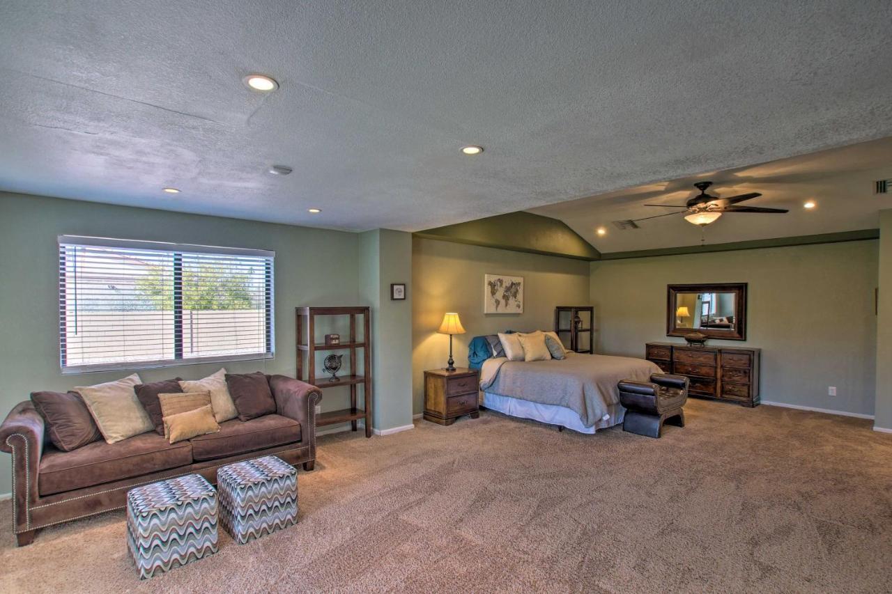Pet-Friendly Glendale Home With Pool And Putting Green Phoenix Luaran gambar